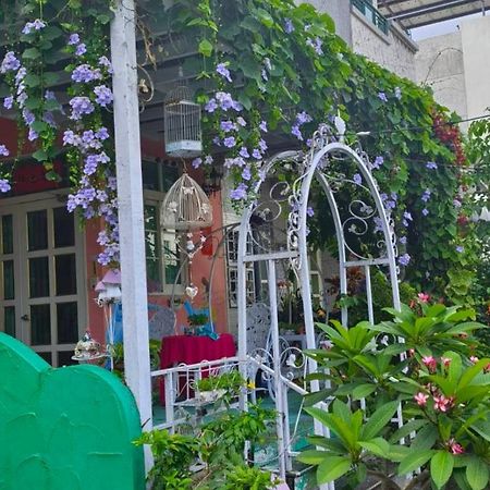 Rose Castle Apartment Taitung Bagian luar foto