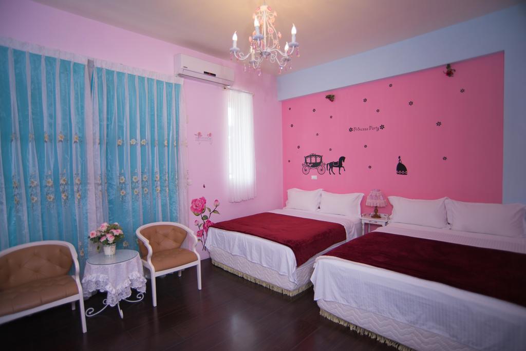 Rose Castle Apartment Taitung Bagian luar foto
