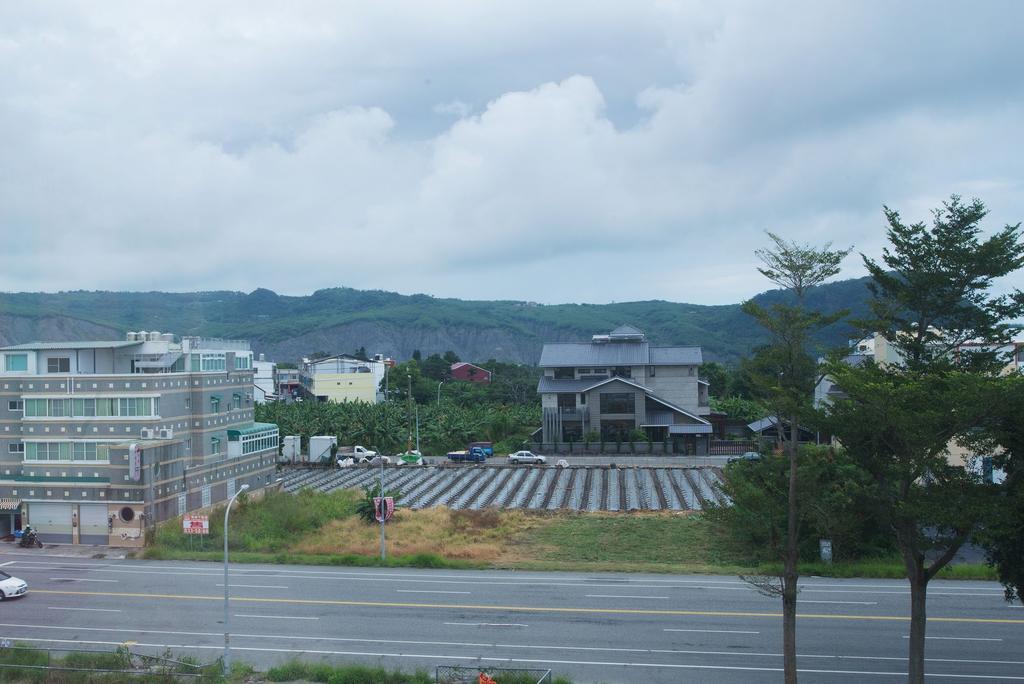 Rose Castle Apartment Taitung Bagian luar foto