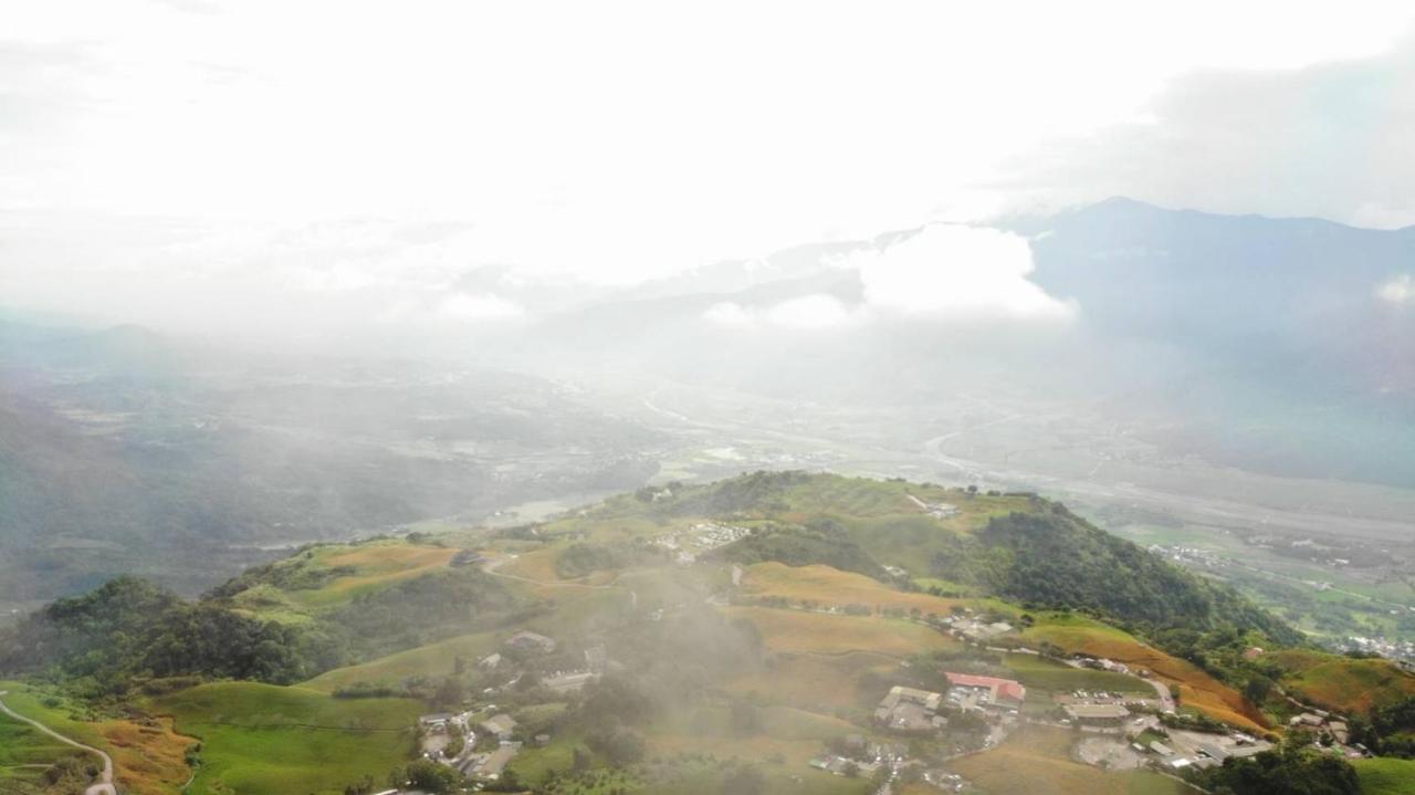 Rose Castle Apartment Taitung Bagian luar foto