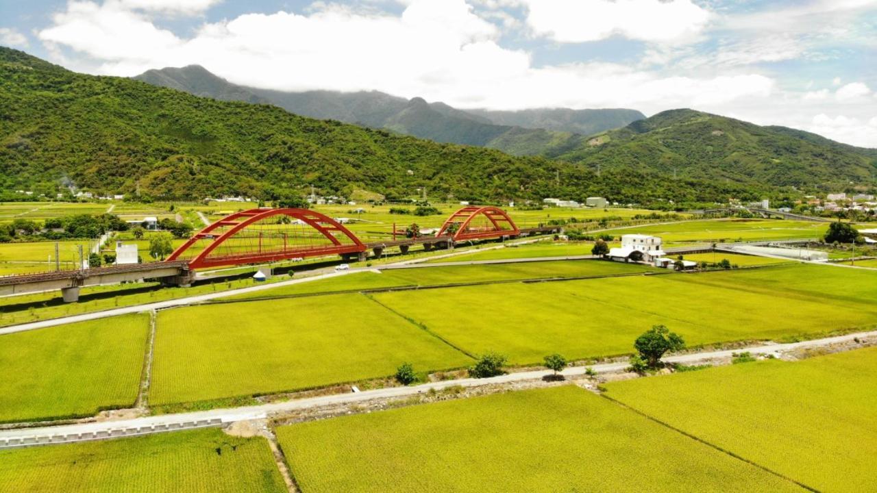 Rose Castle Apartment Taitung Bagian luar foto