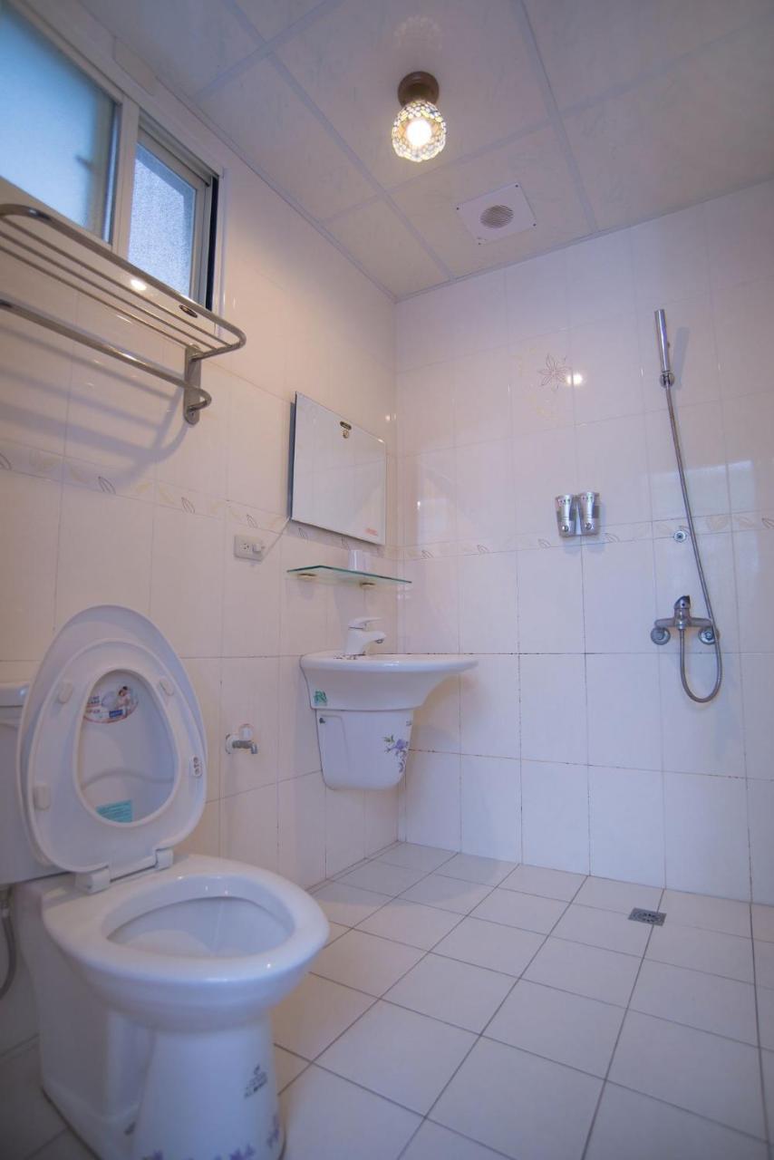 Rose Castle Apartment Taitung Bagian luar foto