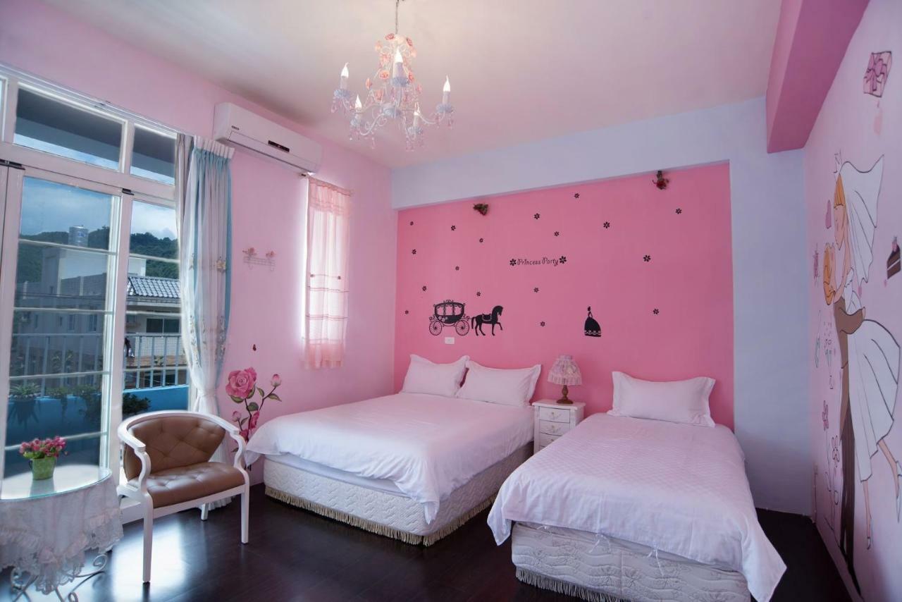 Rose Castle Apartment Taitung Bagian luar foto