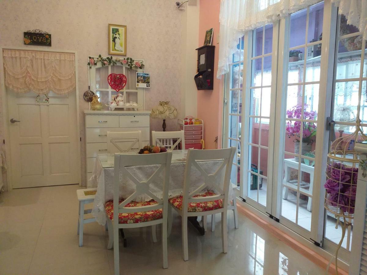 Rose Castle Apartment Taitung Bagian luar foto