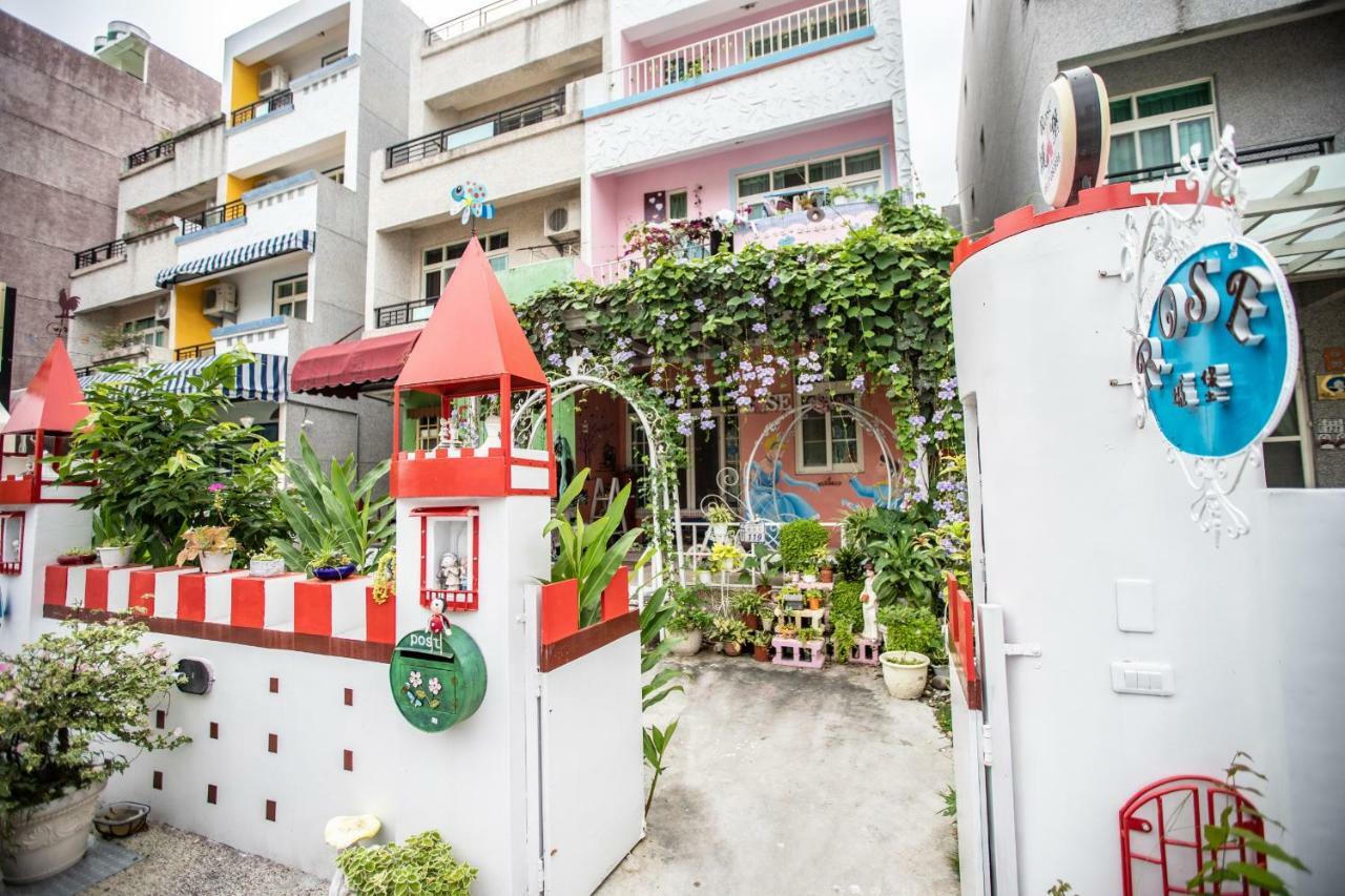 Rose Castle Apartment Taitung Bagian luar foto